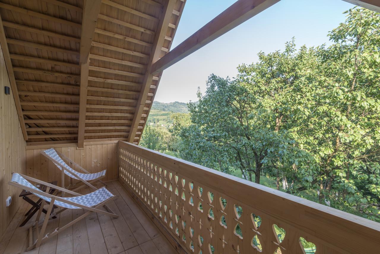 Magnolia Resort Chalets Vişeu de Sus Extérieur photo