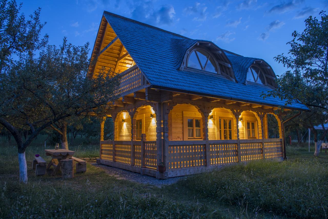 Magnolia Resort Chalets Vişeu de Sus Extérieur photo